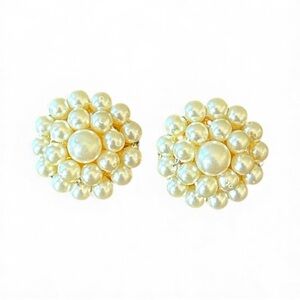 Vintage Faux Pearl Cluster Clip‎ On Earrings
